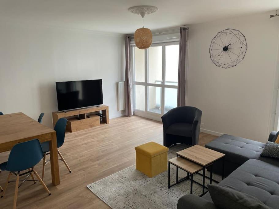 Appart Spacieux Pres De La Seine Sartrouville Dış mekan fotoğraf